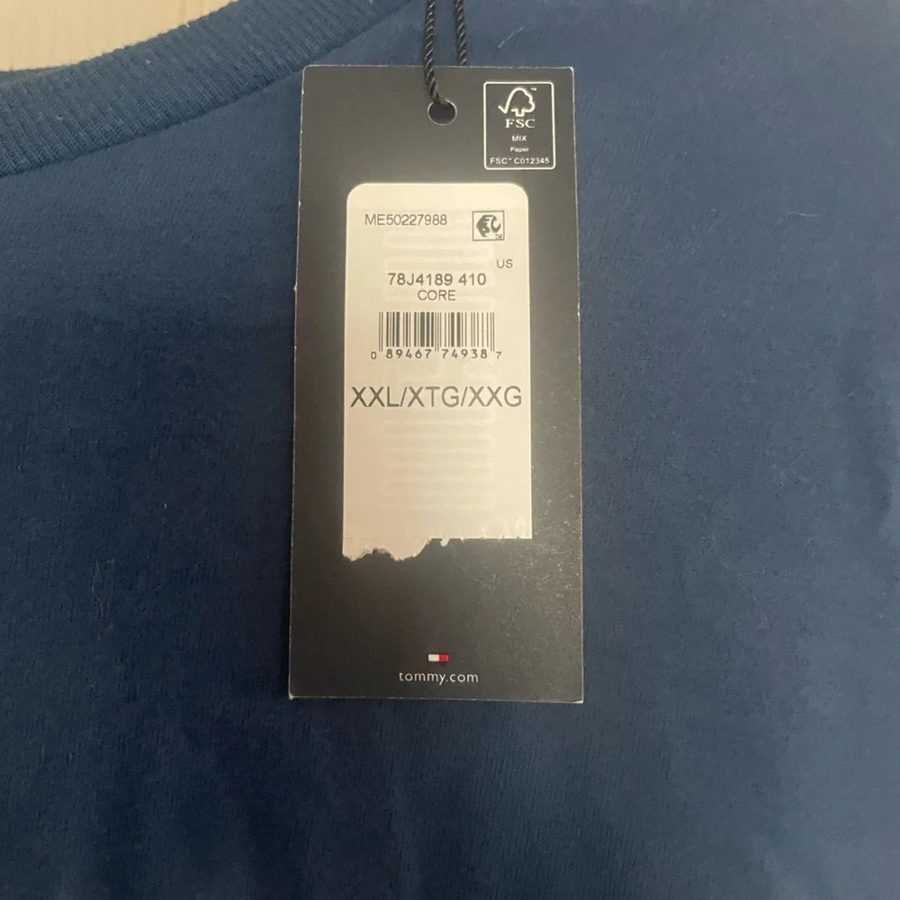 Tommy Hilfiger Shirt - Picture 2 of 6